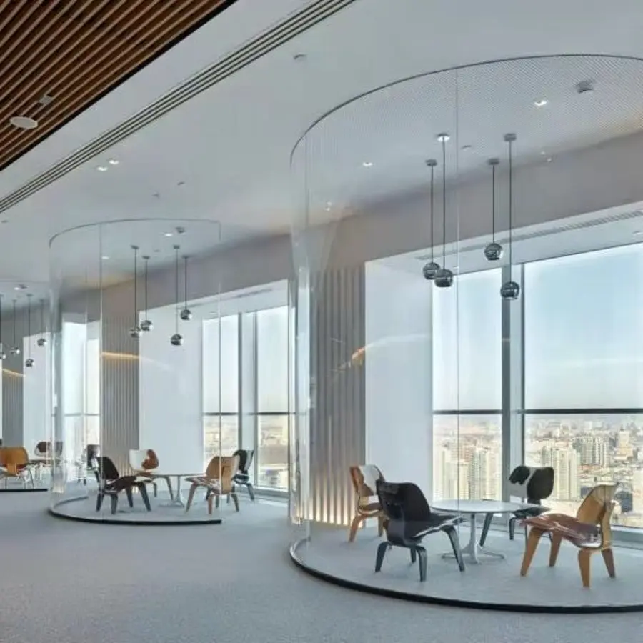 Curved switchable PDLC glass